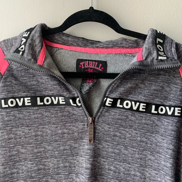 LOVE FITNESS SWEATER WORKOUT SWEATER - Picture 3 of 3